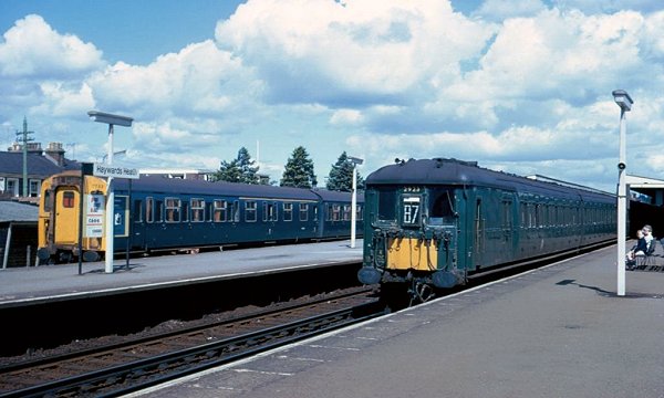 4Veps 7733 & 7747 and 4Lav units 2923 & 2928 at Haywards Heath on 18th August 1968